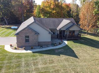 7892 Hidden Circle Dr, Byron, MI 48418