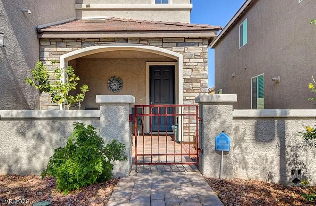 5 bed, 3.0 bath, 2681 sqft, $2,999 — Photo 4