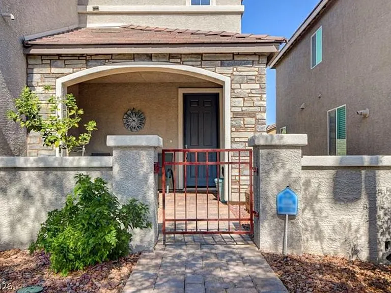 6642 Bristle Falls St — Photo 4