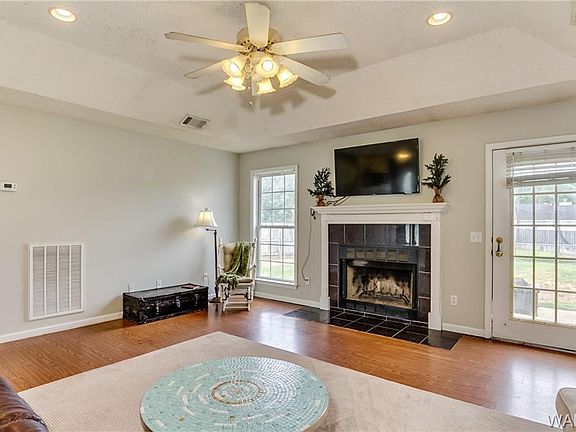 5th image of 14254 Southland Dr