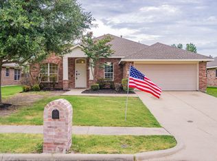 521 Chestnut Trl, Forney, TX 75126