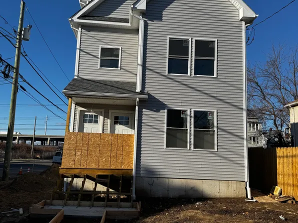 120 Park Terrace, Bridgeport, CT 06604