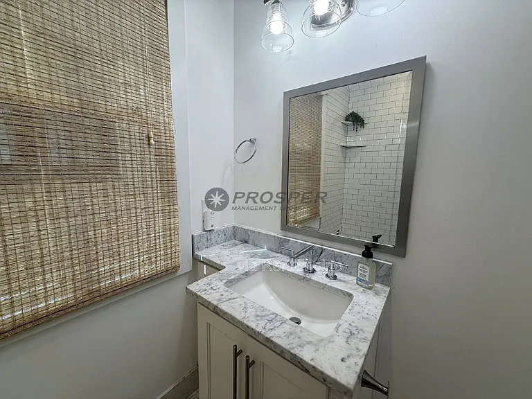 55 Morris St #B — Photo 19