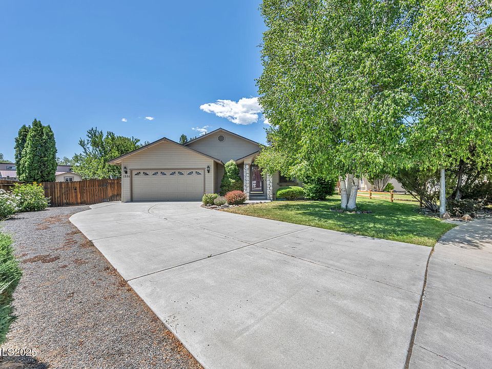 1st image of 1351 Northampton Cir