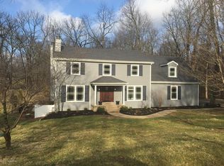 137 Rosswood Dr, Pewee Valley, KY 40056