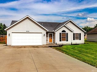 204 Hatchet Dr, Eaton, OH 45320
