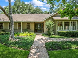 11902 Laurie Ln, Houston, TX 77024