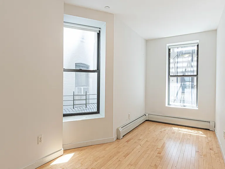 364 W 119th St #2A — Photo 1