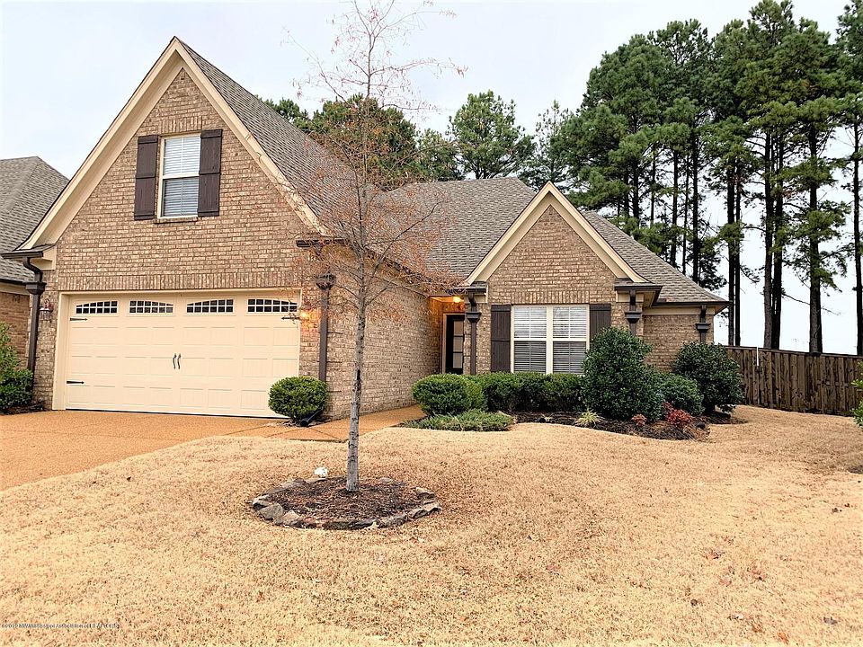 1st image of 3330 Foxdale Loop