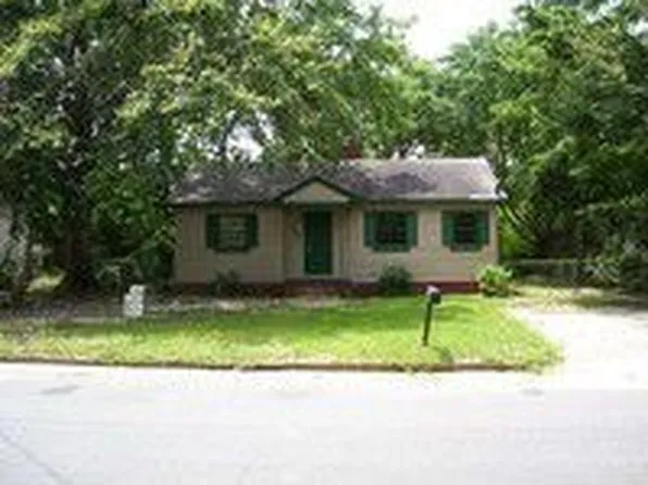 629 Miller Dr, Warner Robins, GA 31093