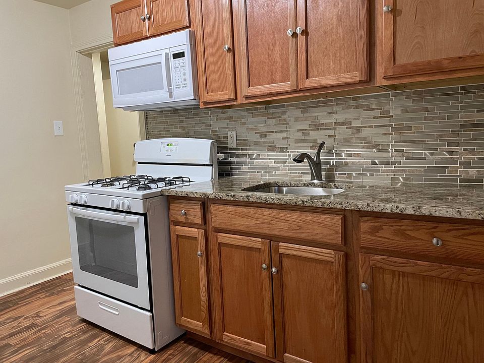 1st image of 406 N Ford Ave Unit A