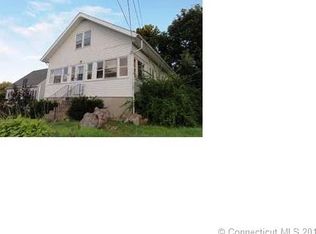 90 Rosemont Ave, Bristol, CT 06010