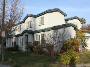 1135 Phyllis Ave, Mountain View, CA 94040