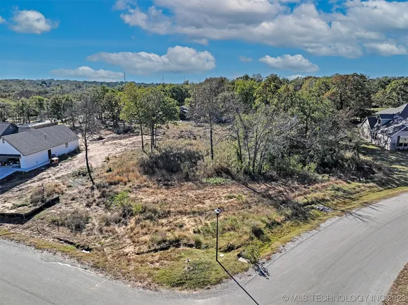 2715 Falls Bend Dr, Sapulpa, OK 74066