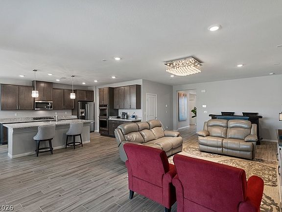 4th image of 4191 Velvet View St