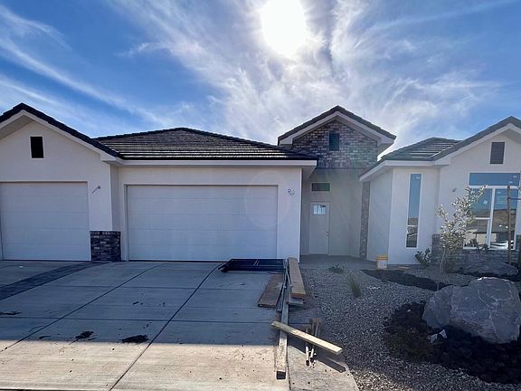 2nd image of 2810 E Smith Creek Dr