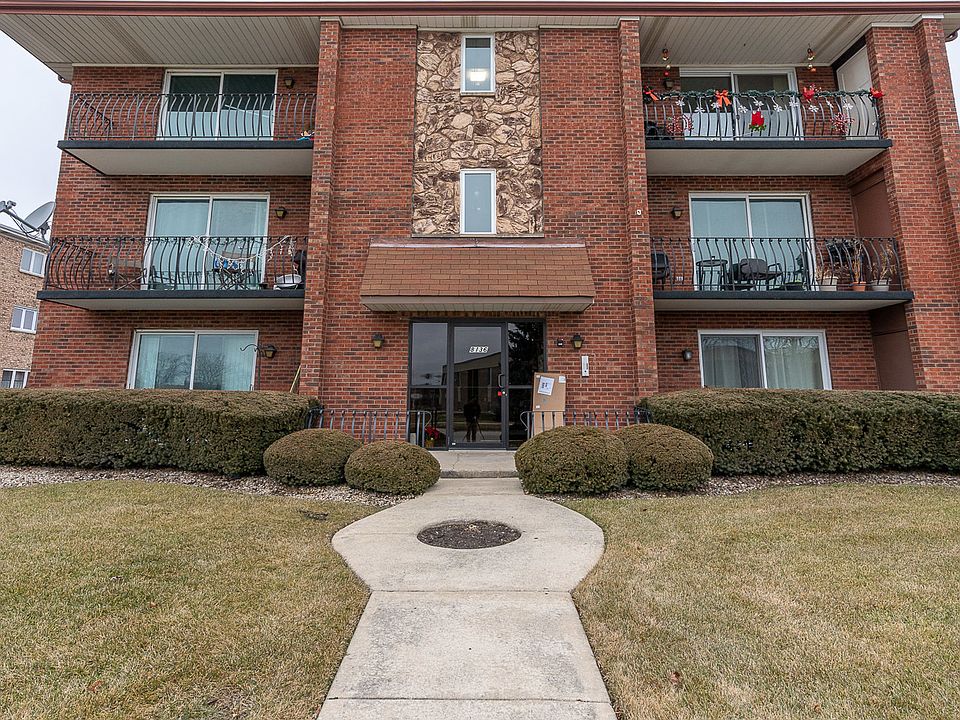 1st image of 8136 169th St APT 1E