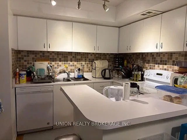 1 bed, $2,300 — Photo 2