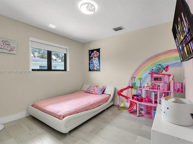 11220 SW 181st Ter — Photo 18