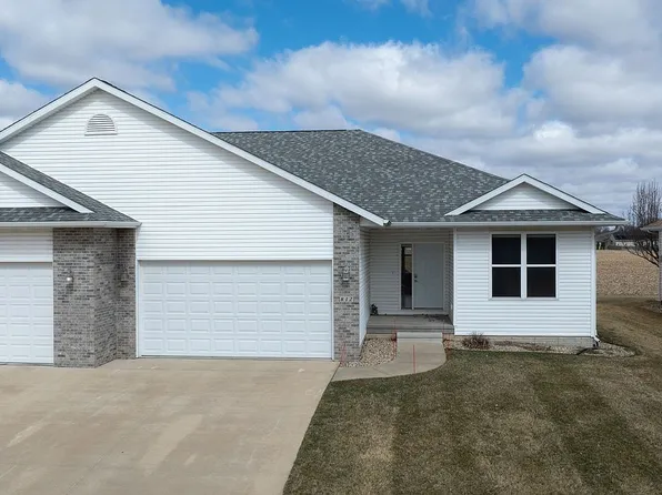 812 Dorchester Pl NE, Cedar Rapids, IA 52402