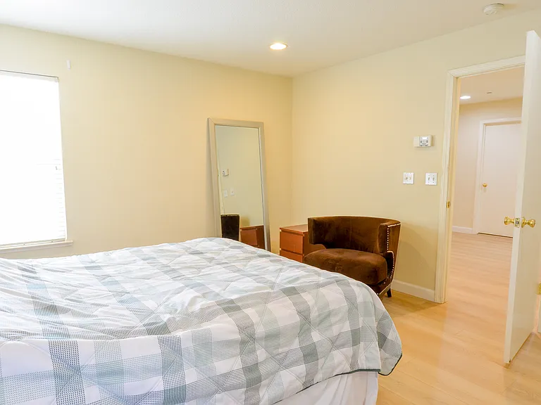 4922 Kokomo Dr — Photo 20