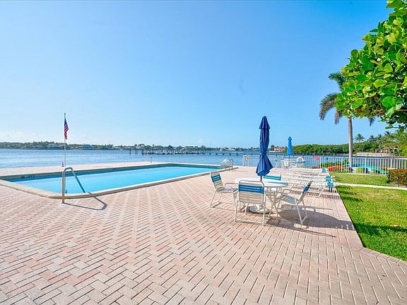 3rd image of 1820 New Palm Way #403