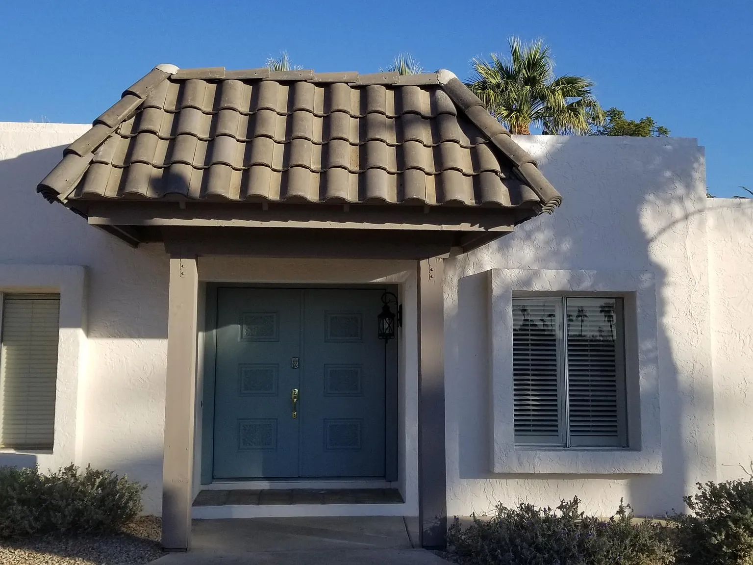 4 bed, 2204 sqft, $4,000 — Photo 2