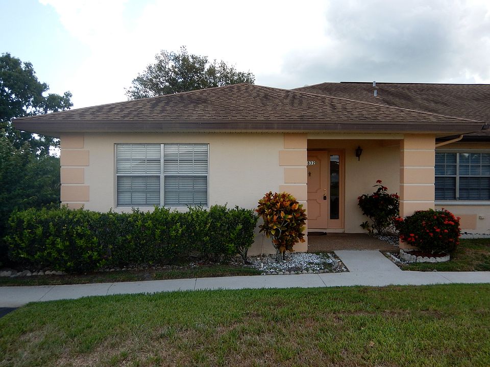 1st image of 5832 Honeybell Ct