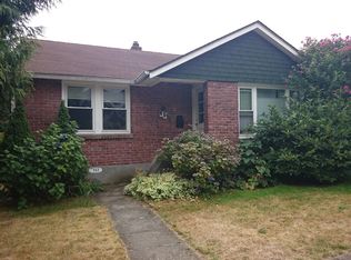 757 N 73rd St, Seattle, WA 98103