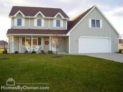 1923 Pink Dogwood Way, Green Bay, WI, 54313
