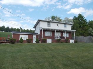 104 Mood Ln, Fayette City, PA 15438
