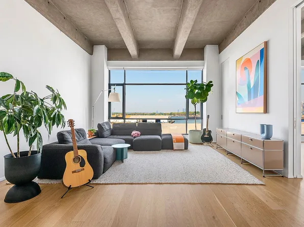 160 Imlay St #5D2, Brooklyn, NY 11231
