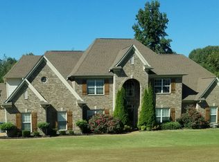 1971 Saulsberry Dr, Nesbit, MS 38651