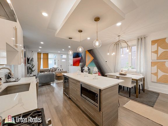 5th image of 1812 N Sawyer Ave #1RAC