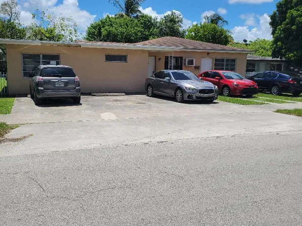 5918 N Wiley St #A-b, Hollywood, FL 33023