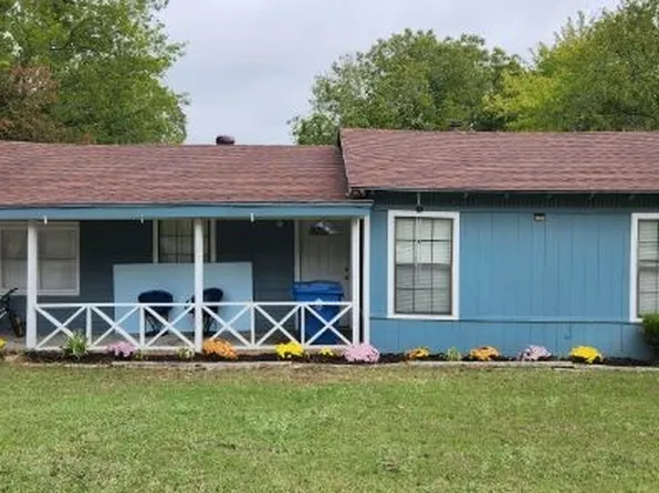 108 E Maple St, Keene, TX 76059