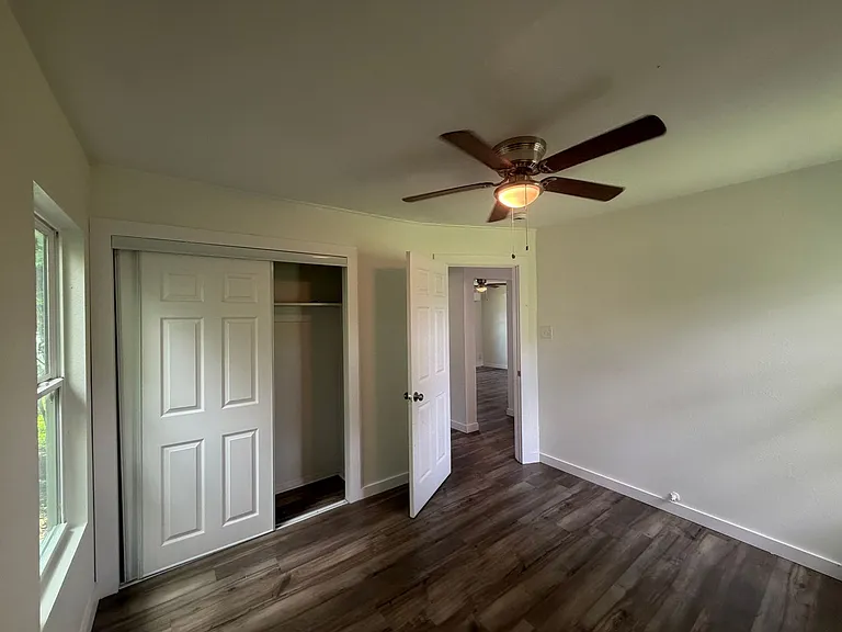 4942 Anthony St — Photo 11
