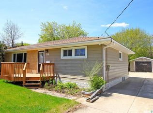 114 Gladstone AVENUE S, Yorkton, SK S3N 2B5