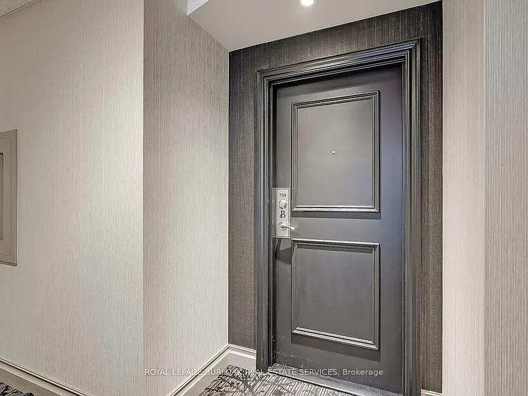 1477 Lakeshore Rd #704 — Photo 5