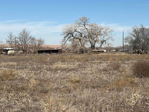 2nd image of 30 Pluma Rd