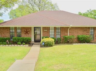 1306 Merrimac Trl, Garland, TX 75043