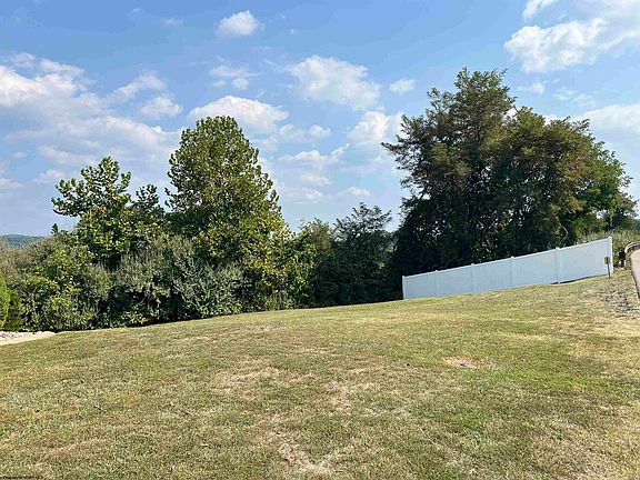 4th image of 86 Elderbury Ln