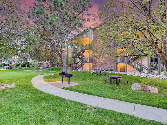 Clearview Apartments 4840-print-065-060-Exterior