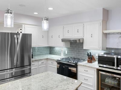 16303 Blenheim Way, Minnetonka, MN, 55345