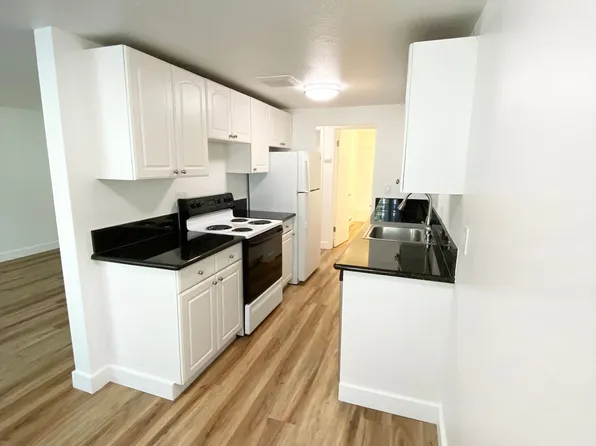 Rose Apartments, 3632 & 3636 Phinney Ave N #6, Seattle, WA 98103