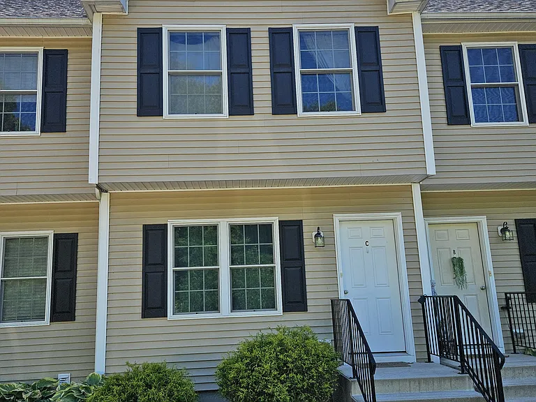 814 South St #C — Photo 2