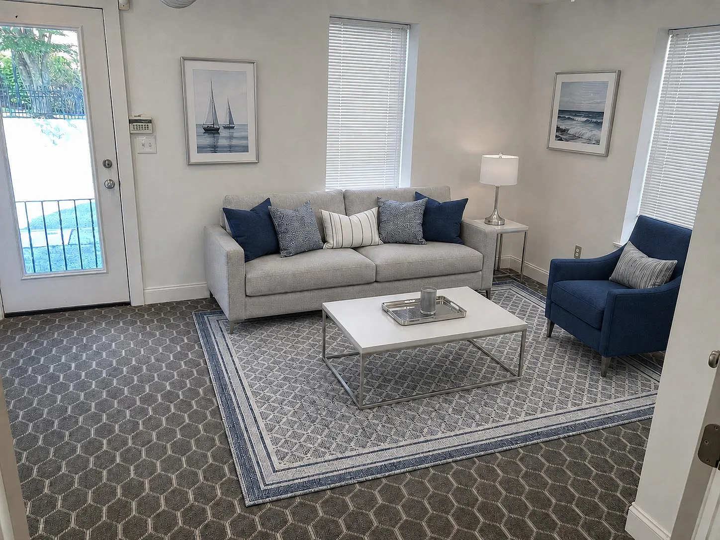 2 bed, 1.0 bath, 1225 sqft, $2,895 — Photo 2