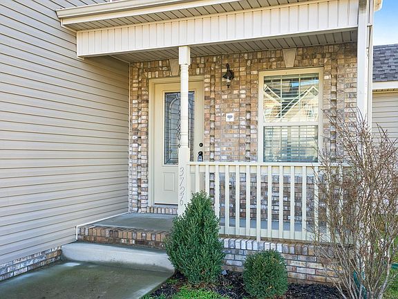 3rd image of 3726 Windhaven Ct