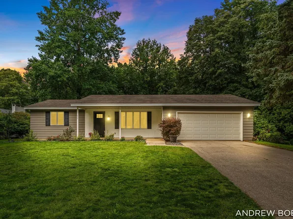 640 Old Orchard Rd, Holland, MI 49423