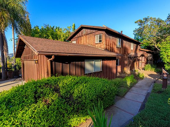 4th image of 2205 Alta Vista Dr